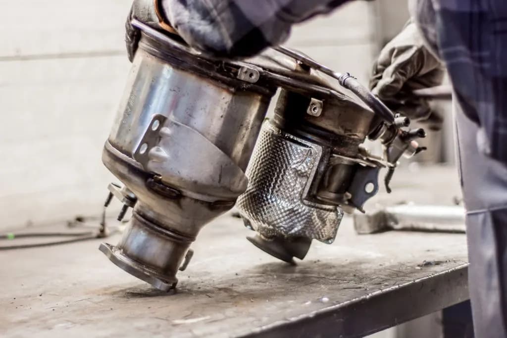 Wycięcie DPF – czy to naprawdę opłacalne i jakie niesie ryzyko?