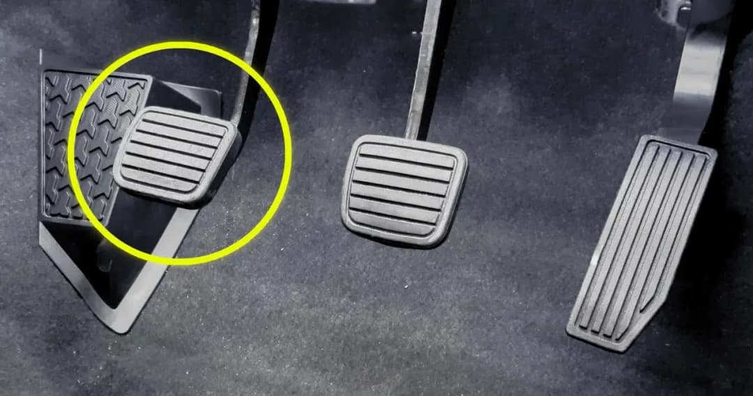 Sprzęgło się ślizga co to znaczy? Objawy, przyczyny i naprawa